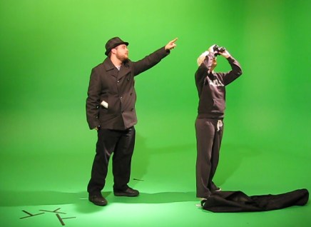 GB_SCAD_Anim_MoonlightCamping_BTS_green_screen_2_shot_pointing_4